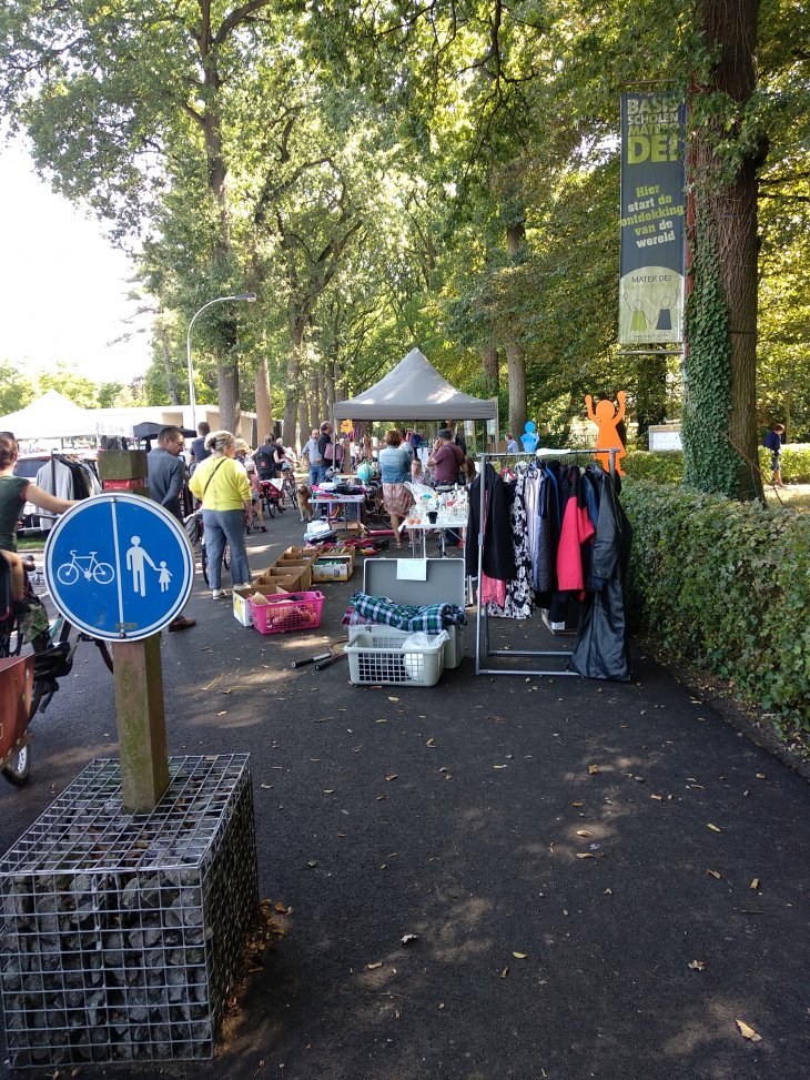 Rommelmarkt Ziekenzorg 1