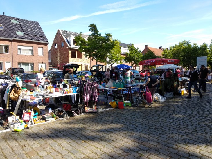 Rommelmarkt Ziekenzorg 2