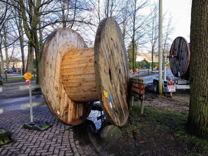 Werken nutsleidingen Kerkedreef.