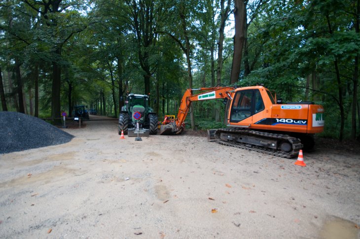 Werken parking Inslag ingang Kerkedreef